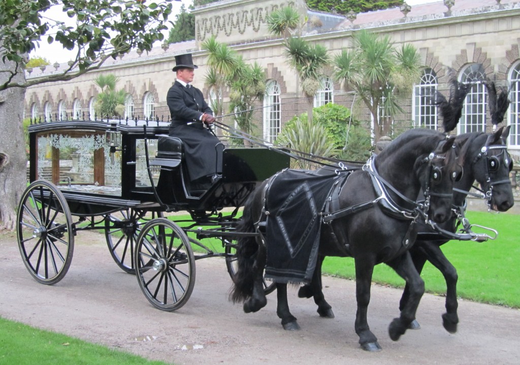 Funerals Cross Hands O G HARRIES HORSE CART