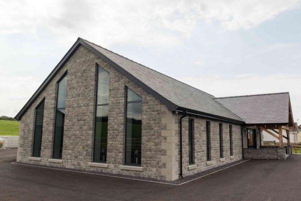 OG-Harries-Funeral-Director-Chapel-Of-Rest-Carmarthenshire-Pontyberem-Llanelli Funeral Home